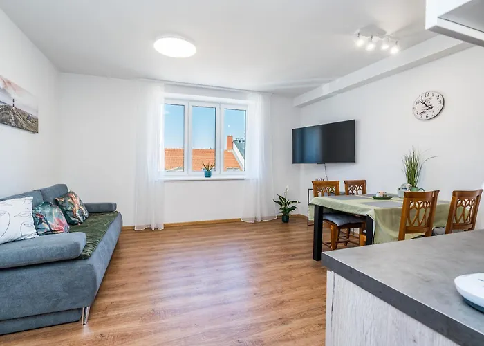 Apartamento Perla Hradce 301 *